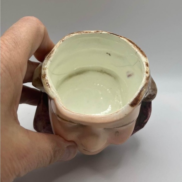 𝅺antique Toby Head Vase with Hat. - Picture 4 of 4